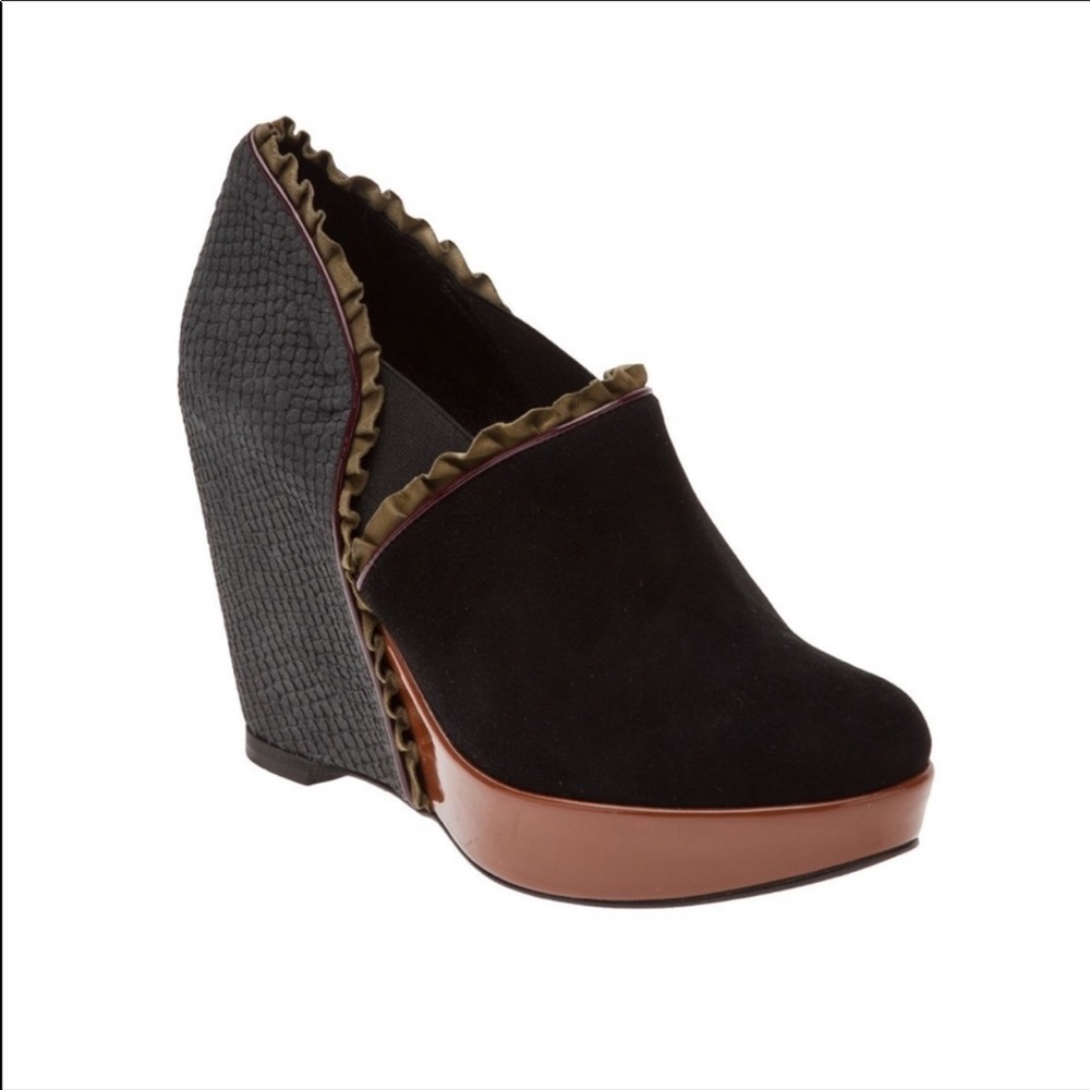 Kron Wedges